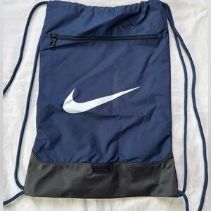 Nike Drawstring Bag Backpack Gym Travel Bag Navy Blue & Black